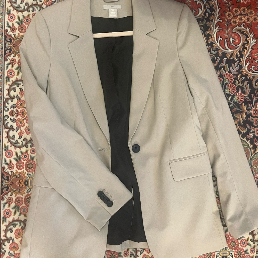 H&M Tan Blazer with Black Lining and Buttons size XS